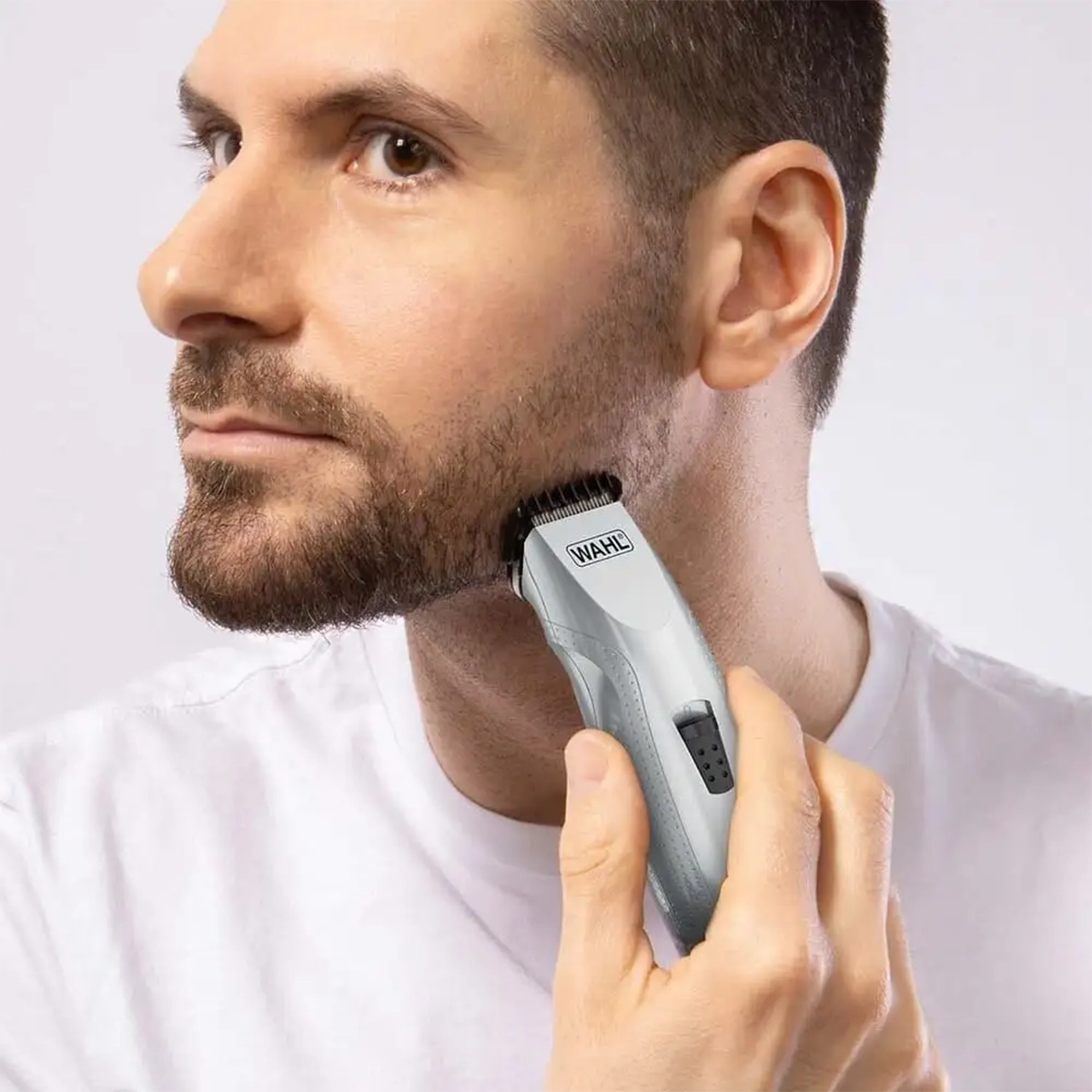 WAHL MOUSTACHE & BEARD