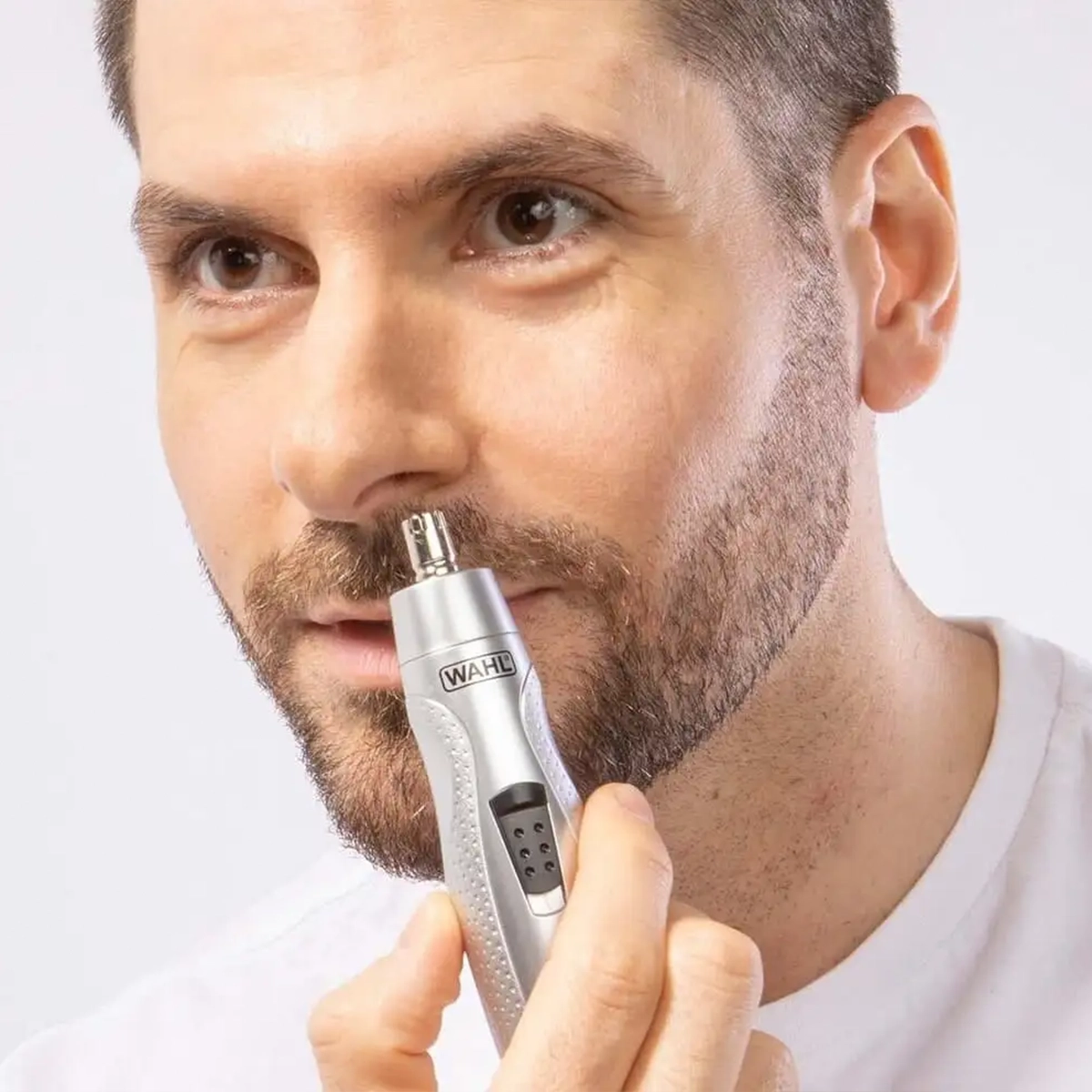 WAHL MOUSTACHE & BEARD