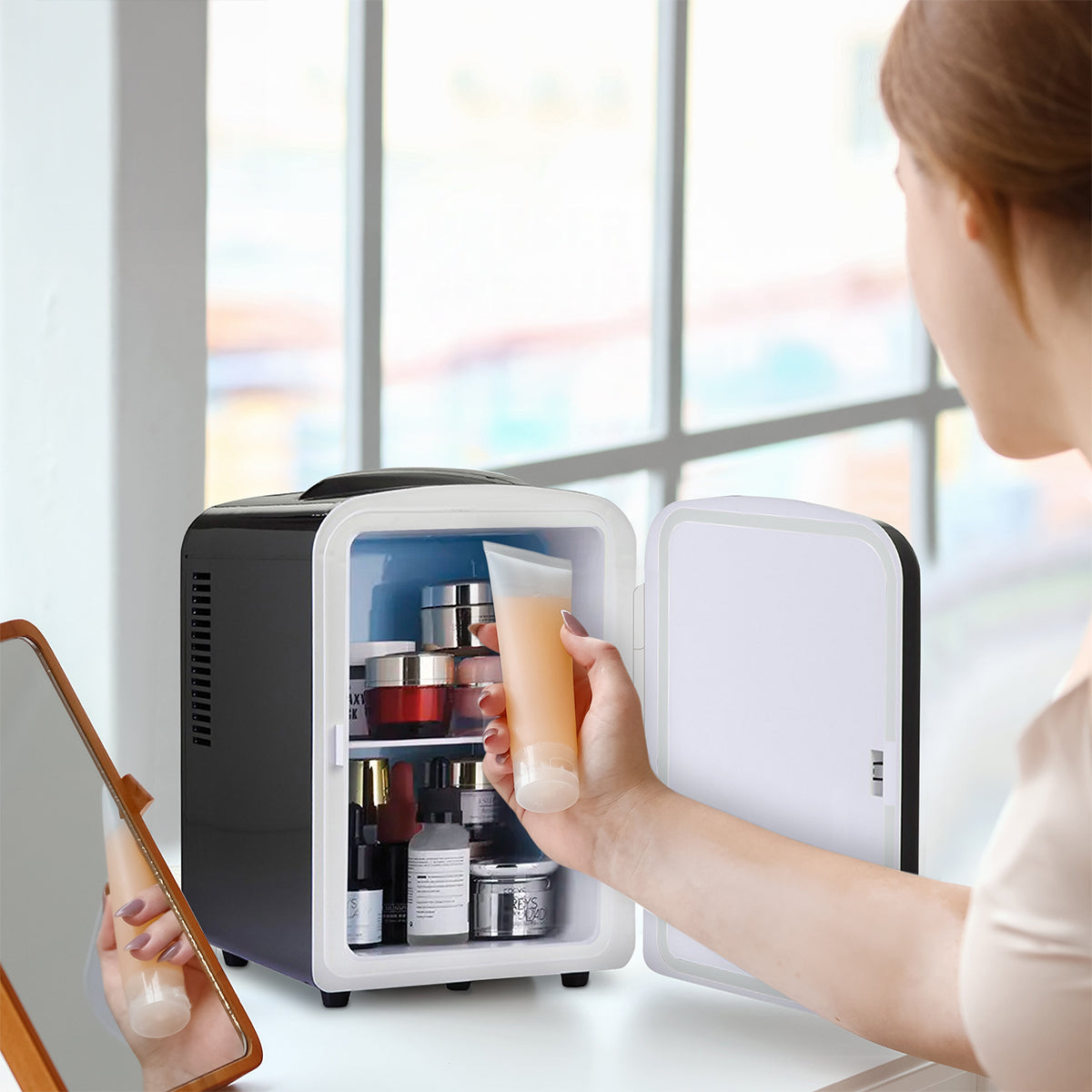 ELLE HOME   Mini Cooler 4Lt με Ισχύ 42 W